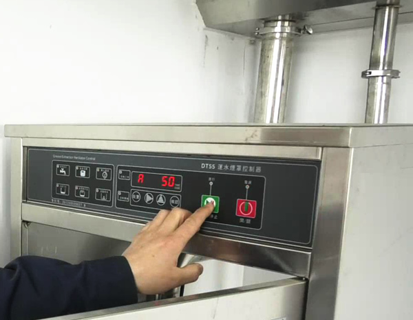 新興榮福凈化防火撞擊流煙罩，10大優(yōu)勢特點，讓餐飲排放達(dá)標(biāo)不再難